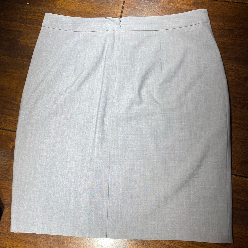 Banana Republic light heather gray suit separate pencil skirt size 16
